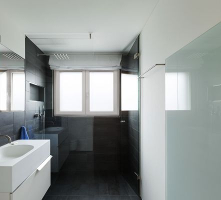 Iris Bagno Finestra Pvc Schuco Bianco Massa
